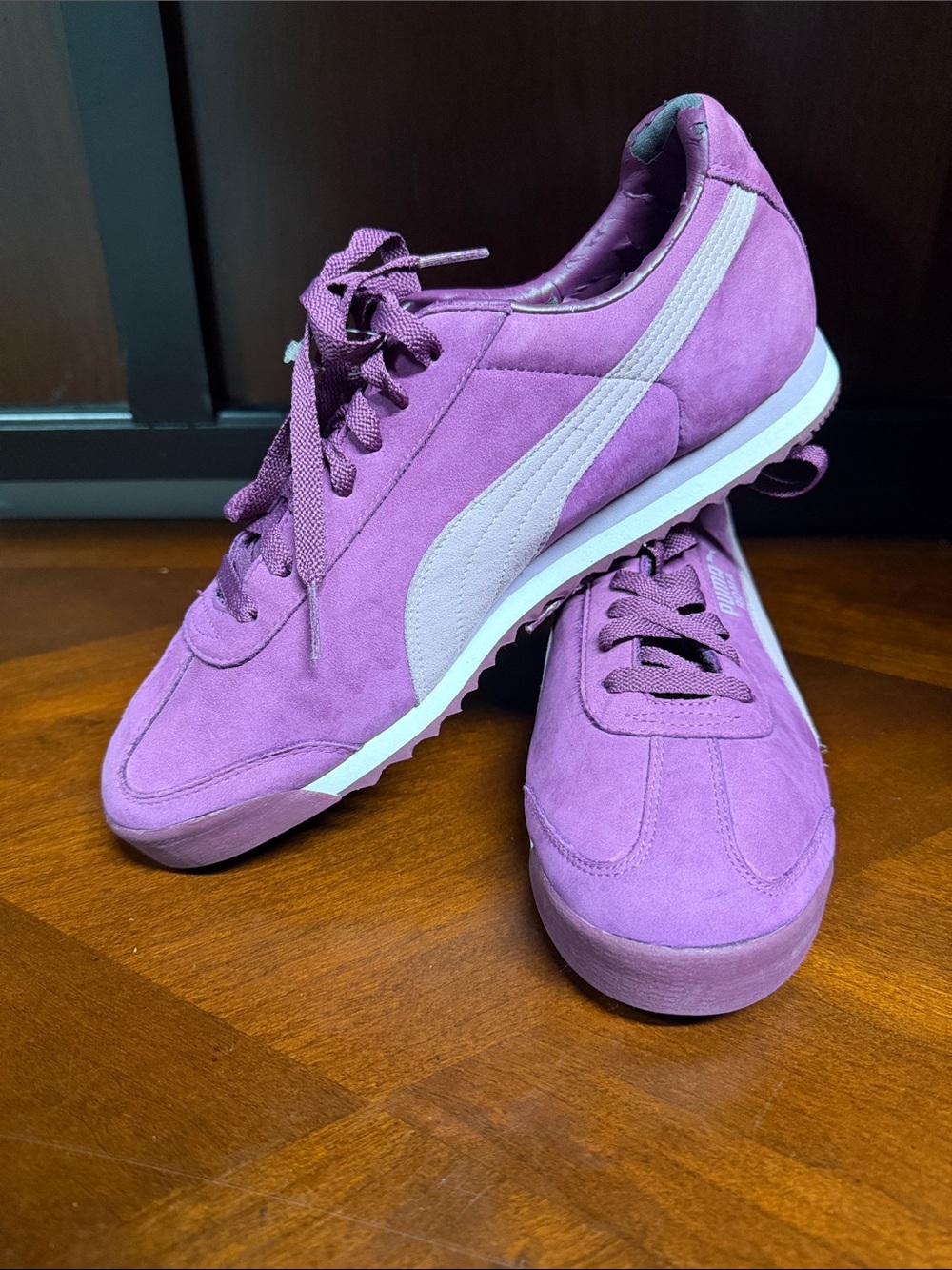 Puma Women's Suede Sneakers in Bright Purple with Pale Stripe